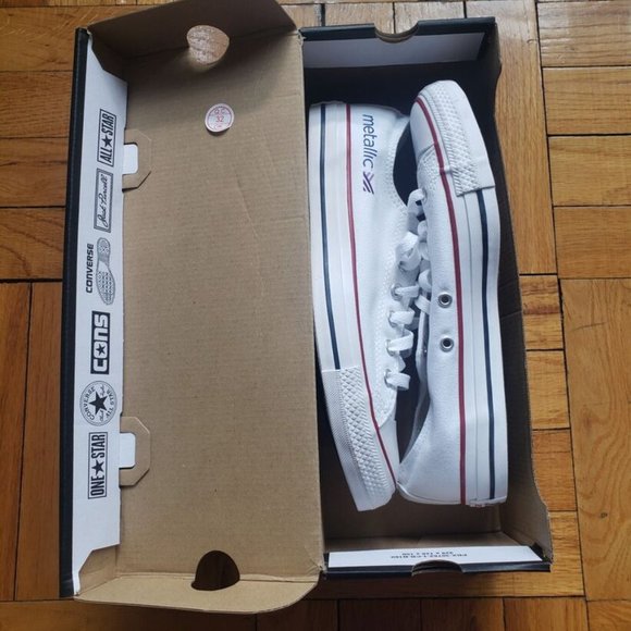 Converse Chuck Taylor All Star Classic Optical White (M7652), Size 8 BRAND NEW - Picture 1 of 4